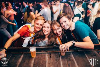 vtk-openingsfuif_44_Openingsfuif 2019 (Zaal) - 72ppi - 045