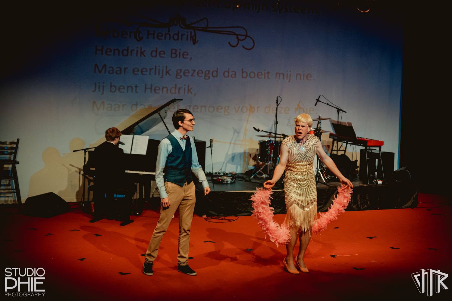 vtk-show-the-great-gatsby_35_vtk-show-130