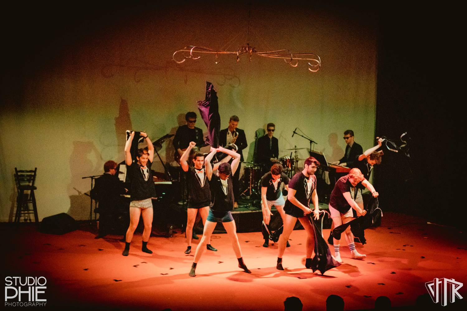 vtk-show-the-great-gatsby_48_vtk-show-142